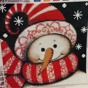 Diamond dot art finished Snowman with hat and scarf